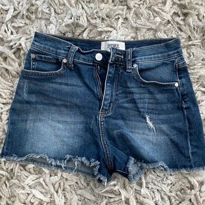 PINK by VS size 4 distressed denim shorts